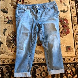 Liz Claiborne Boyfriend Ankle Jeans